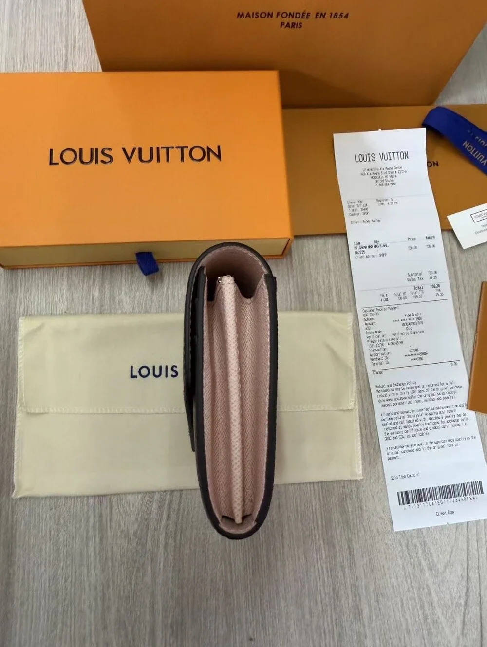 Louis Vuitton Monogram Long Wallet with Pink Interior Sarah Wallet